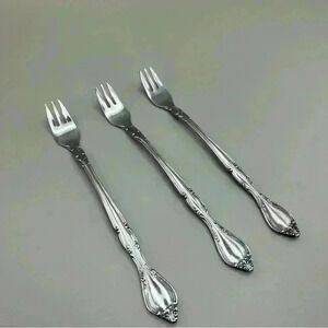 Set Of 3 Towle Supreme Cutlery 5.5” Winter Rose Cocktail/Seafood Fork Stainless